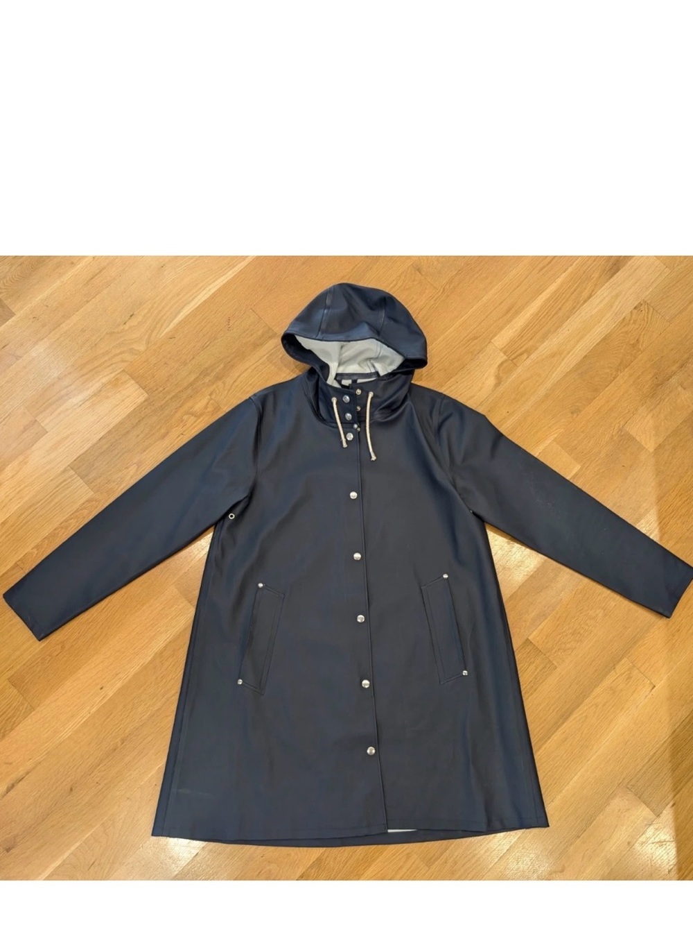 Stutterheim Navy Hooded Rain Coat - Mosebacke